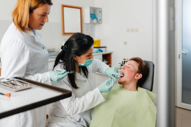 Best Dentist for Tooth Abscess  in Cotati, CA